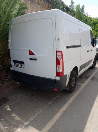 Nissan NV400 2017