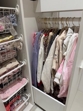 Guardaroba per bambini Ikea Smastad bianco