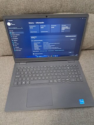 Dell Vostro 15 3500 - i5-1135G7 - 16GB