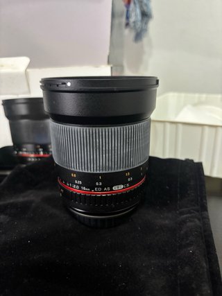 Objetivo Samyang 16mm f/2.0 ED AS UMC CS
