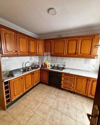 Se vende casa adosada para reformar en Bailén