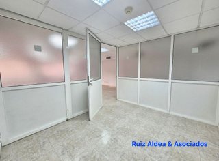 Oficina en alquiler en Ensanche - Diputación en Alicante