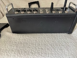 Mesa de mistura Behringer X AIR XR12