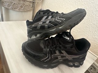 Zapatillas Asics Kayano 14 Talla 39