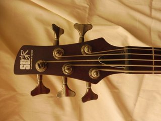 Bajo Ibanez SR505