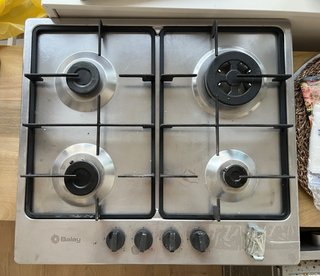 Cocina de gas Balay 4 fuegos