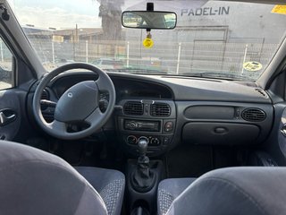 Renault Megane 2001