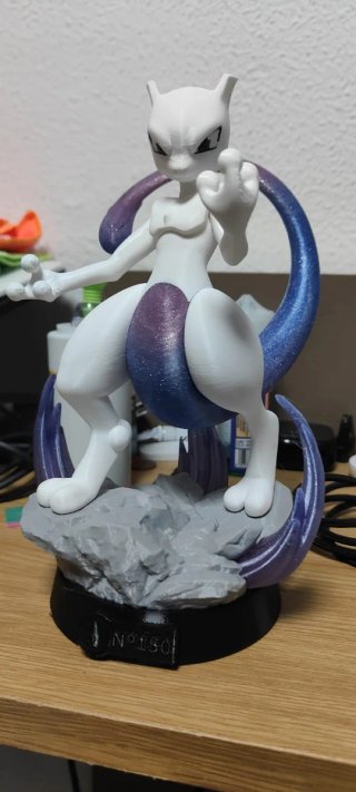 Figura Mewtwo Impresión 3D