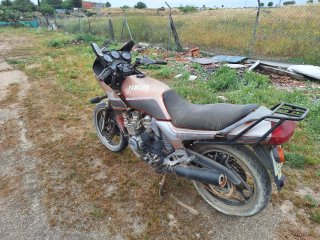 Yamaha XJ600 se vende entera o por piezas