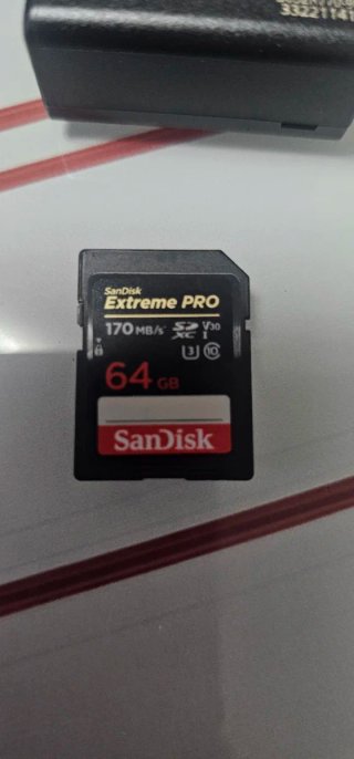 Vendo cámara Panasonic Lumix DC-FZ82, 4K.
