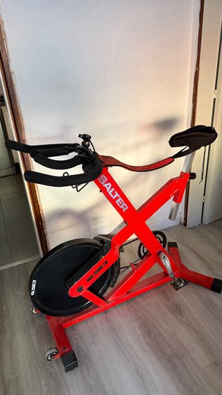Bicicleta Estática Salter Roja