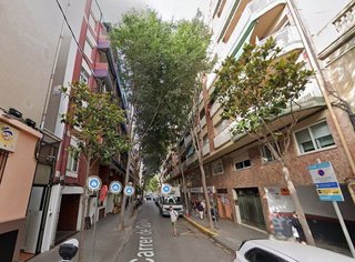 Garaje en venta en Centre en Badalona