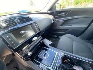 Jaguar XE 2016