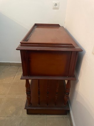 Mueble TV madera estilo clásico