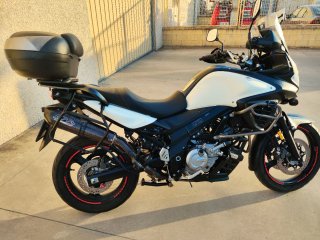 Suzuki V-Strom 650 ABS Negra y Blanca