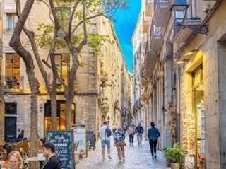 Local comercial en venta en Santa Eugènia en Girona