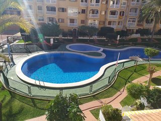 Casa adosada en alquiler en Campello Playa en Campello (el)