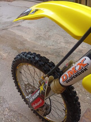 Suzuki RMZ 250 Matriculada