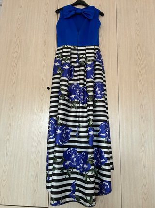 Vestido Rinascimento floral manga larga XS
