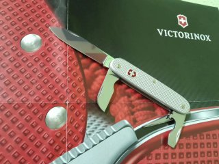Navaja Victorinox Alox