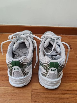New Balance 740 Verdi/Bianche Taglia 42