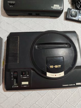 Lote Consolas Sega y Sony sin cables