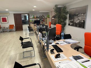 Oficina en venta en Duggi - Rambla - Los Hoteles en Santa Cruz de Tenerife
