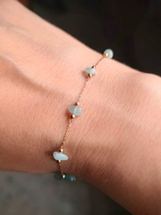 Pulsera Dorada con Piedras Verdes