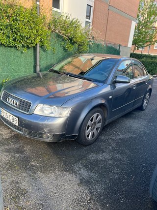 *URGE*Audi A4 1.9 TDI - ITV Recien pasada