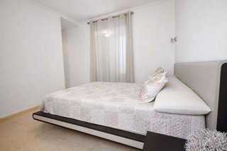Piso en venta en Pego