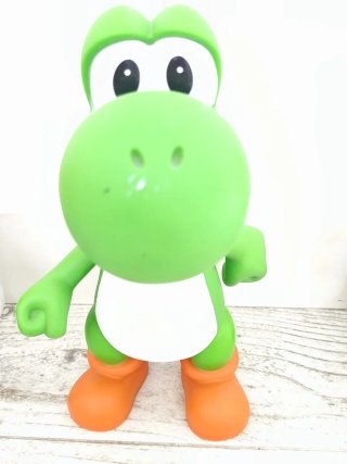 Muñeco Yoshi