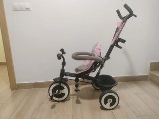 Triciclo Kinderkraft rosa