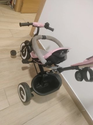 Triciclo Kinderkraft rosa