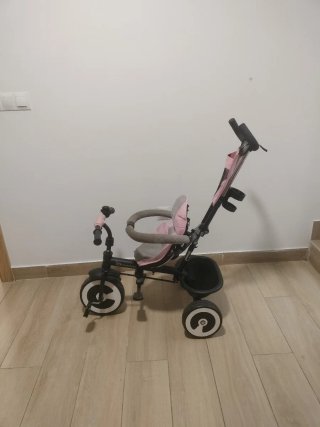 Triciclo Kinderkraft rosa