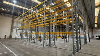Nave industrial en alquiler en El Barral Ferial en Coslada
