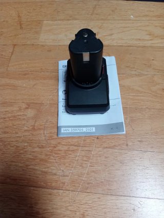 Baterías Parkside 12V 4Ah y 2Ah + Cargador