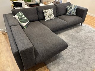 Sofá modular gris de tela