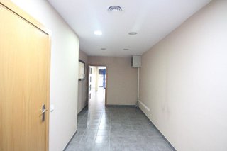 Local comercial en alquiler en Olesa de Montserrat