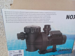 Bomba y filtro para piscina