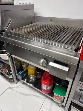 Parrilla de gas Bartscher 700VR G180