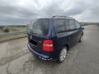 Volkswagen Touran 2004