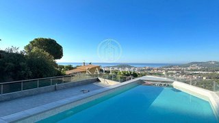 Chalet en venta en Roca Grossa - Serra Brava en Lloret de Mar