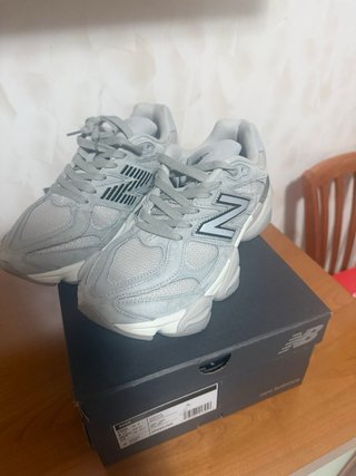 New Balance 9060 Grigio Argento Tg 42