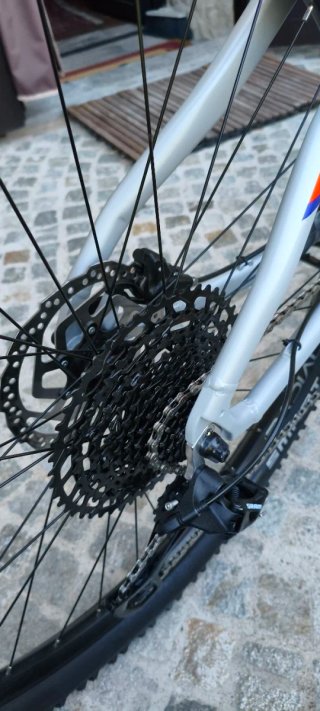MTB WHISTLE B-RACE