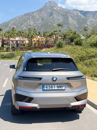 BMW iX 2023