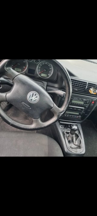 Volkswagen Passat 2003