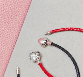 Pulseras Corazón Cuero PU Sintético