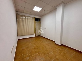 Local comercial en venta en Totana