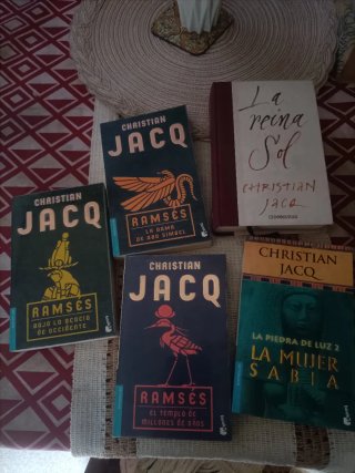 lote 5 libros Christian jacq(7€)