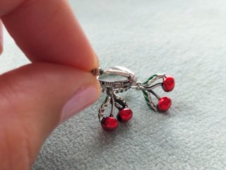 Pendientes aro cerezas plata de ley
